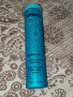 amika Hydro Rush Intense Moisture Conditioner - turquoise